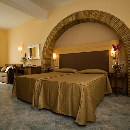 Hotel Villa Tirreno Тарквиния Экстерьер фото