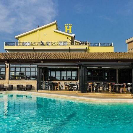 Hotel Villa Tirreno Тарквиния Экстерьер фото