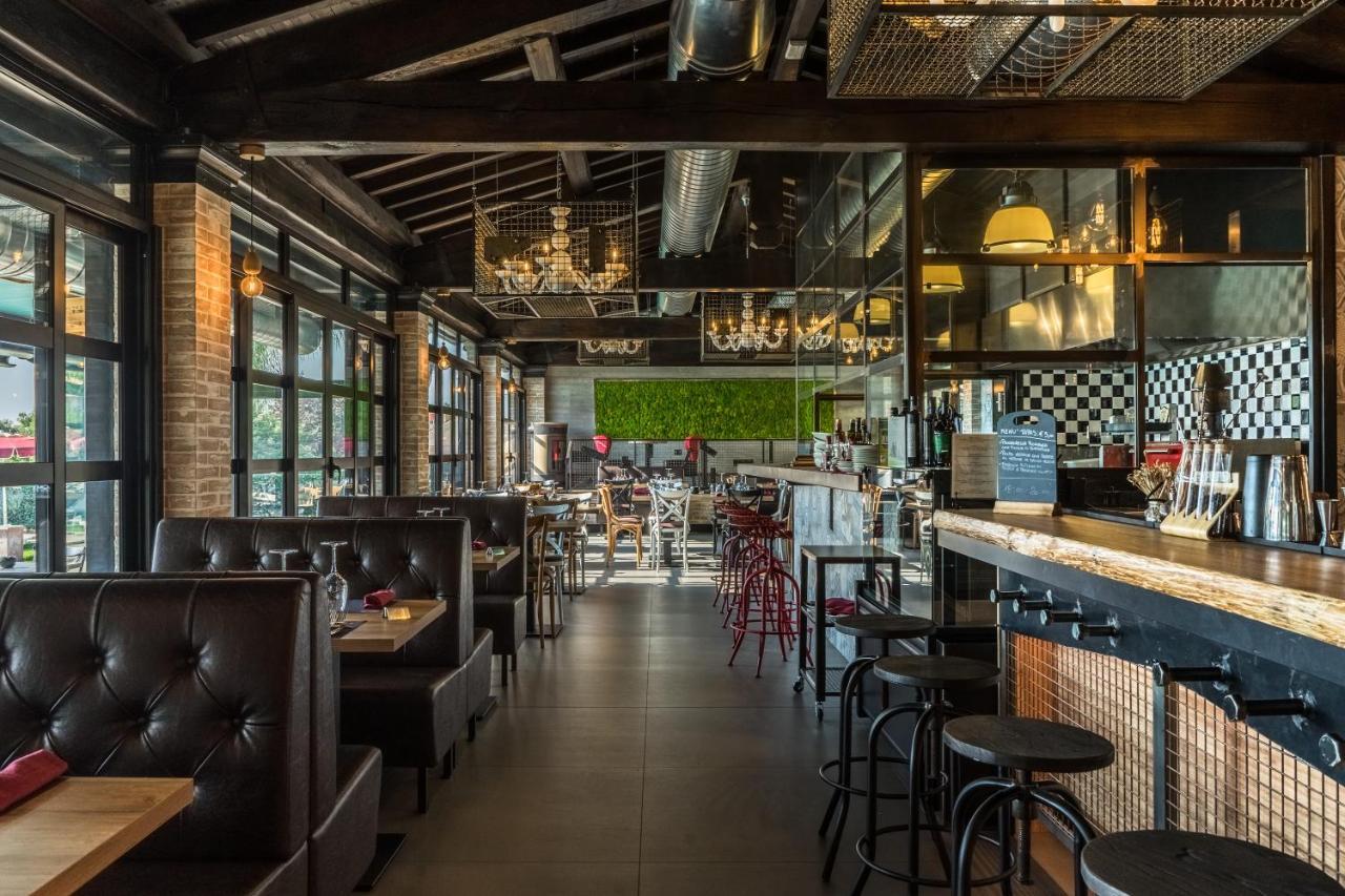 Hotel Villa Tirreno Тарквиния Экстерьер фото